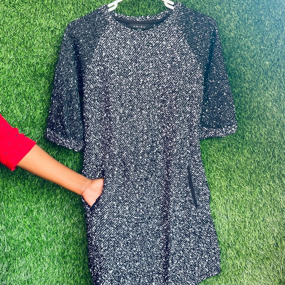 Knitted bodycon dress - Picture 2 of 5